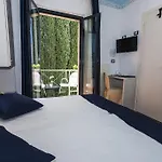 Szálloda Carlotta 3*