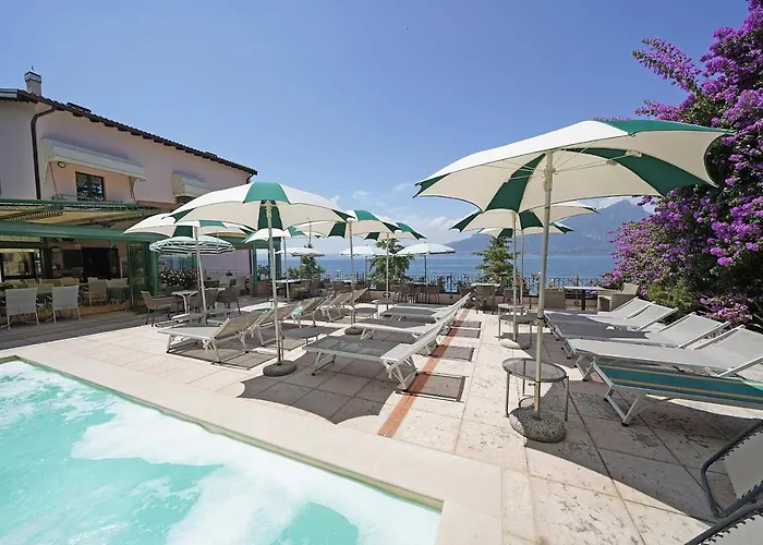 Carlotta Hotel 3*