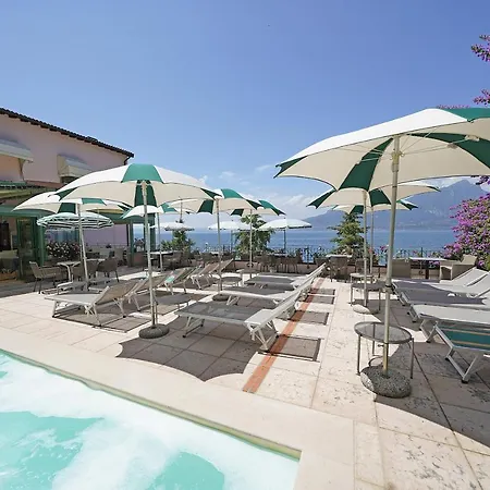 Carlotta Hotel 3*