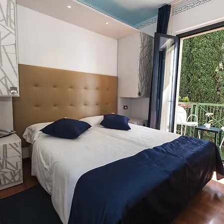 Hotel Carlotta